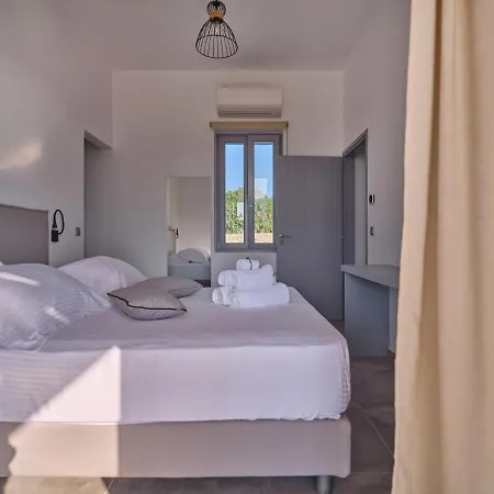Olea & Ramus Paros Villa Isterni (Paros)