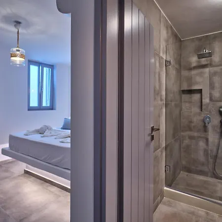 Olea & Ramus Paros *